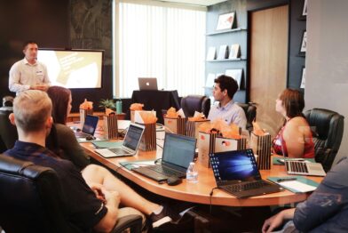 Treinamento e capacitação para retenção de talentos